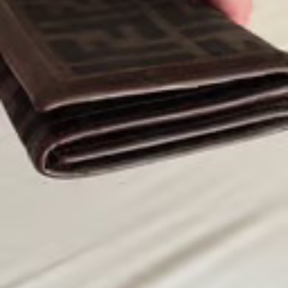 Fendi wallet - Picture 7 of 10